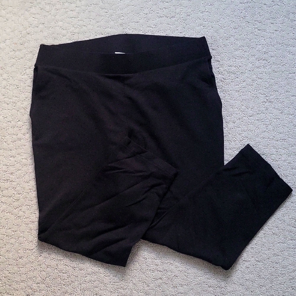 NWT J. Jill Slim Leg Cropped Black Leggings SP